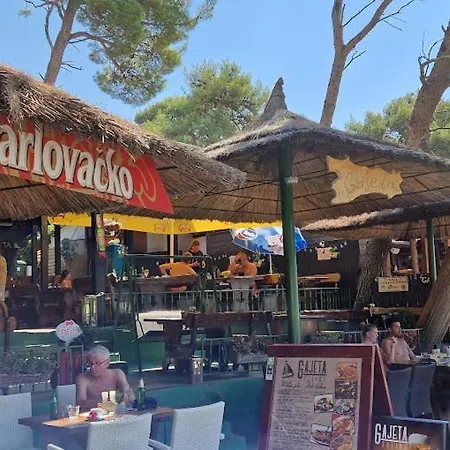 Innmare Mobile Homes *