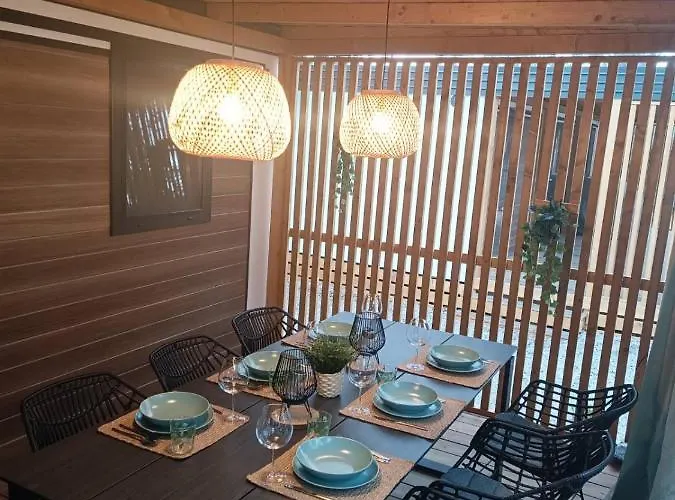 Innmare Mobile Homes *