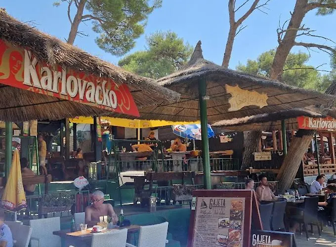 Innmare Mobile Homes *