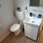 مكان تخييم Innmare Mobile Homes *