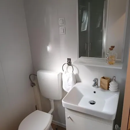 Innmare Mobile Homes