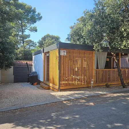Parque de Campismo Innmare Mobile Homes Biograd Na Moru